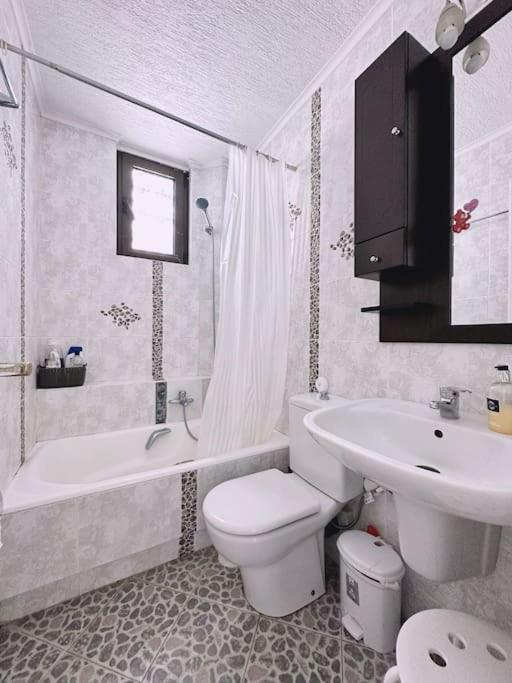 אתונה Glyfada Grand Residence מראה חיצוני תמונה