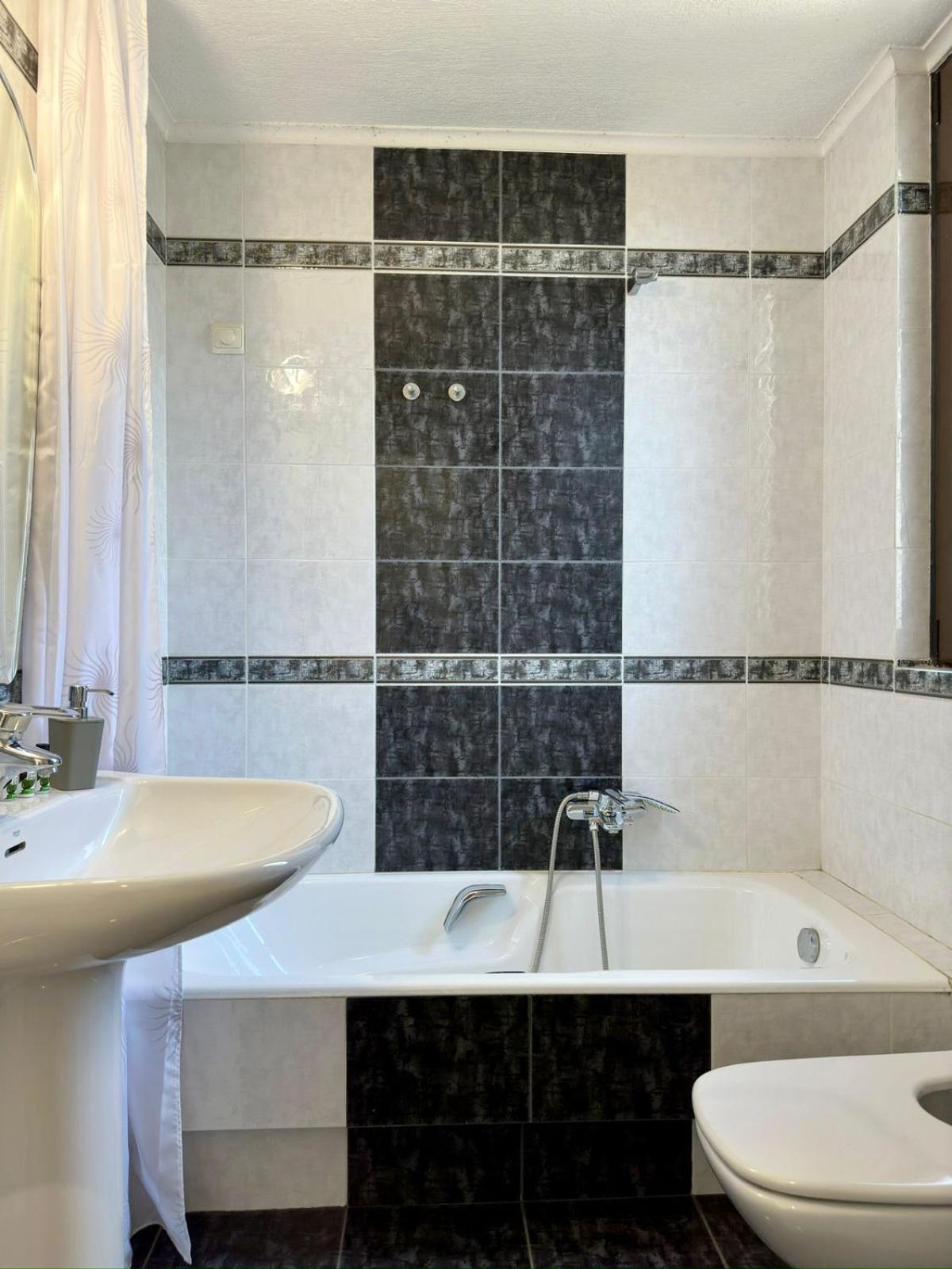 אתונה Glyfada Grand Residence מראה חיצוני תמונה